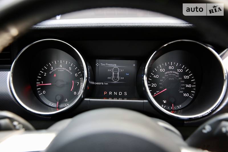 Купе Ford Mustang 2016 в Києві фото 26 Купе Ford Mustang 2016 в Києві