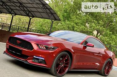 Купе Ford Mustang 2015 в Киеве