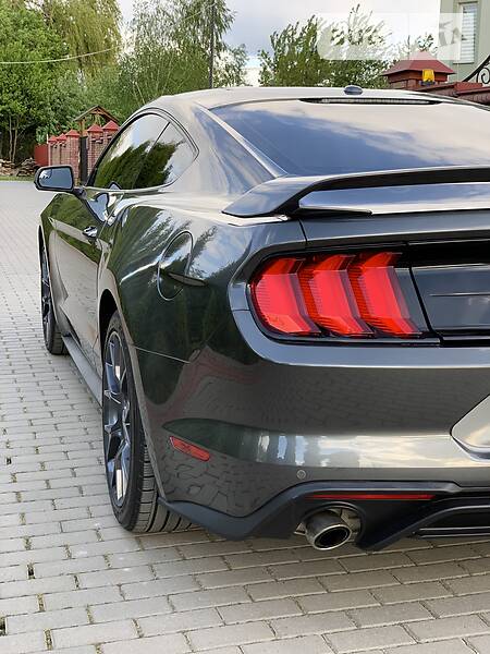 Купе Ford Mustang 2018 в Рівному
