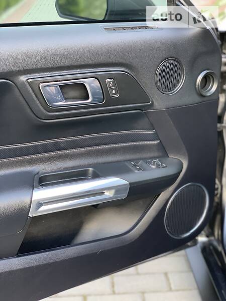 Купе Ford Mustang 2018 в Рівному