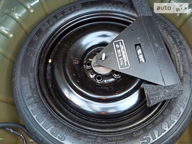 Купе Ford Mustang 2012 в Кропивницком