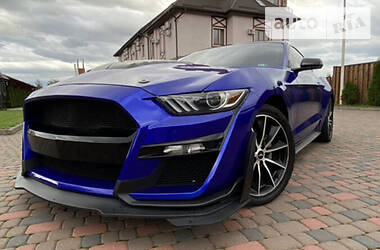 Купе Ford Mustang 2016 в Львове