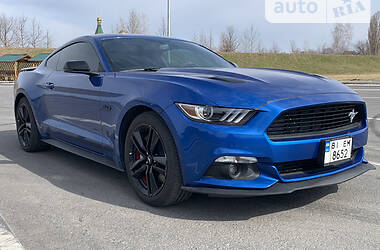 Купе Ford Mustang 2017 в Полтаве
