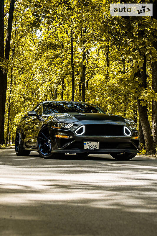 Купе Ford Mustang 2018 в Харькове