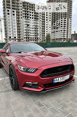 Купе Ford Mustang 2017 в Киеве