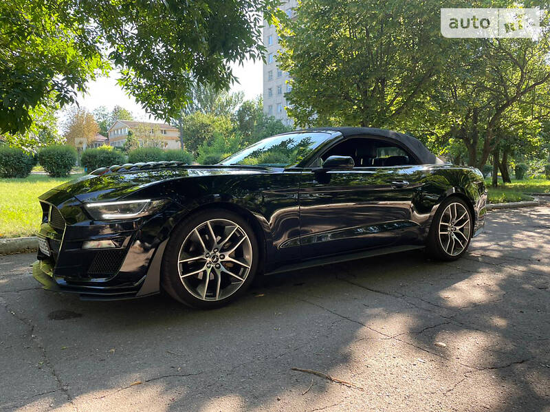 Кабріолет Ford Mustang 2015 в Кропивницькому
