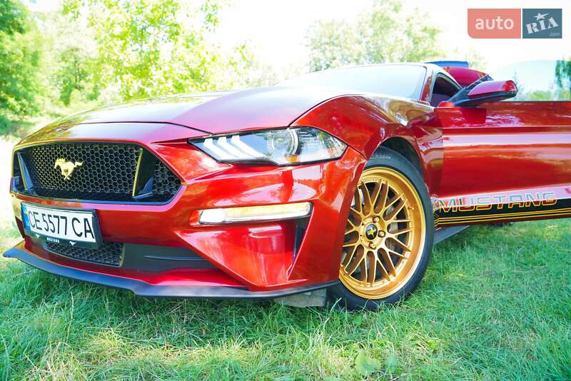 Купе Ford Mustang 2018 в Чернівцях