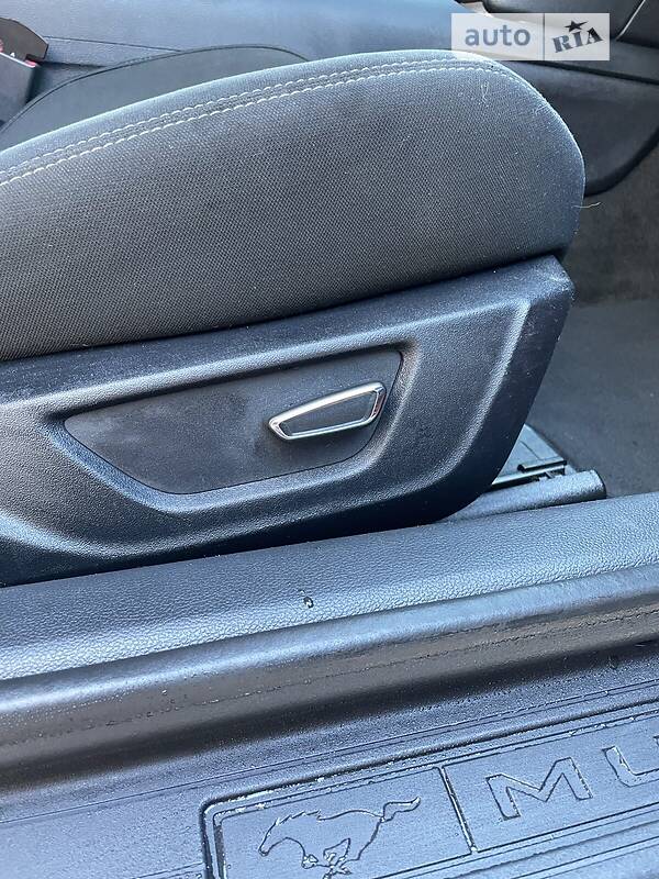 Седан Ford Mustang 2015 в Киеве фото 21 Седан Ford Mustang 2015 в Киеве