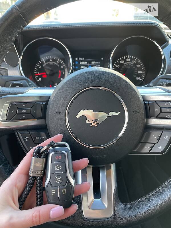 Седан Ford Mustang 2015 в Киеве фото 34 Седан Ford Mustang 2015 в Киеве