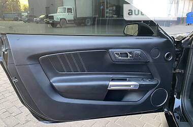 Купе Ford Mustang 2014 в 