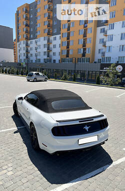 Кабріолет Ford Mustang 2016 в Вінниці