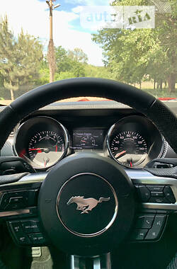 Кабріолет Ford Mustang 2017 в Кривому Розі