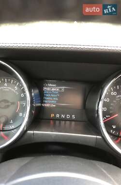 Купе Ford Mustang 2015 в 