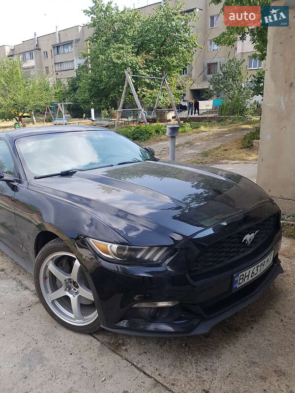 Ford Mustang 2015