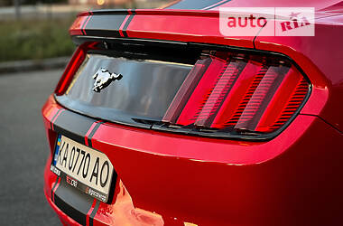 Купе Ford Mustang 2016 в 