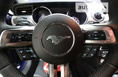 Купе Ford Mustang 2015 в Черновцах