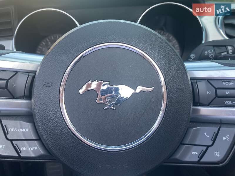 Кабриолет Ford Mustang 2017 в Умани фото 13 Кабриолет Ford Mustang 2017 в Умани