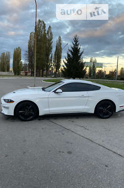 Купе Ford Mustang 2017 в Кременчуге