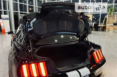 Купе Ford Mustang 2017 в 