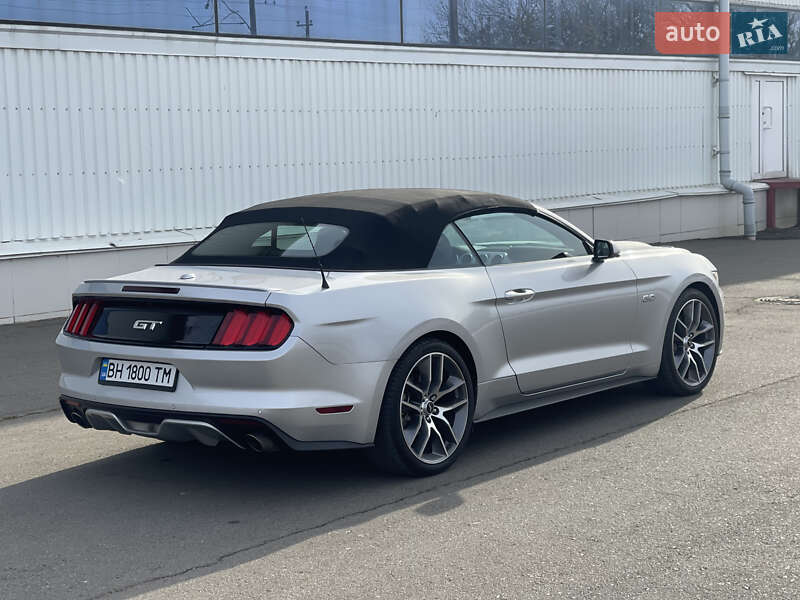 Кабриолет Ford Mustang 2016 в Одессе