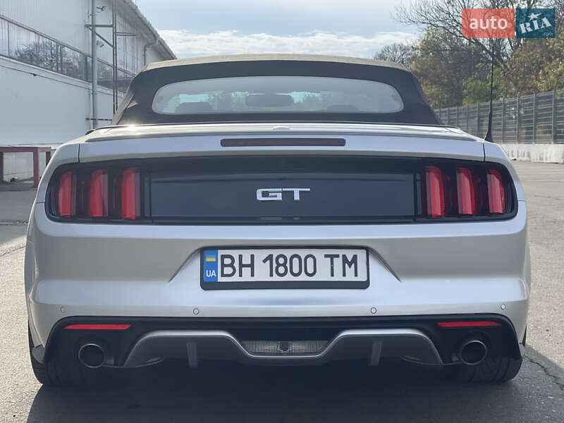Кабриолет Ford Mustang 2016 в Одессе
