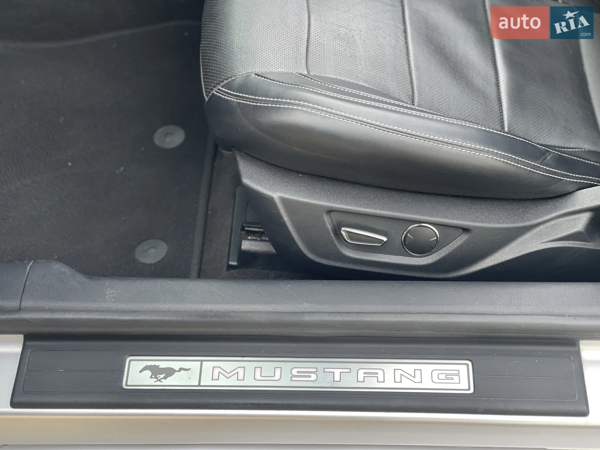 2016 Ford Mustang - мініатюра 39