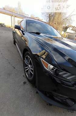 Купе Ford Mustang 2015 в Киеве