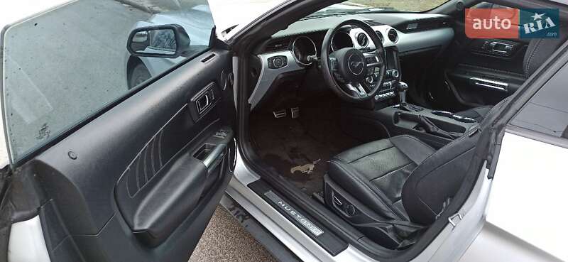 Купе Ford Mustang 2015 в Днепре