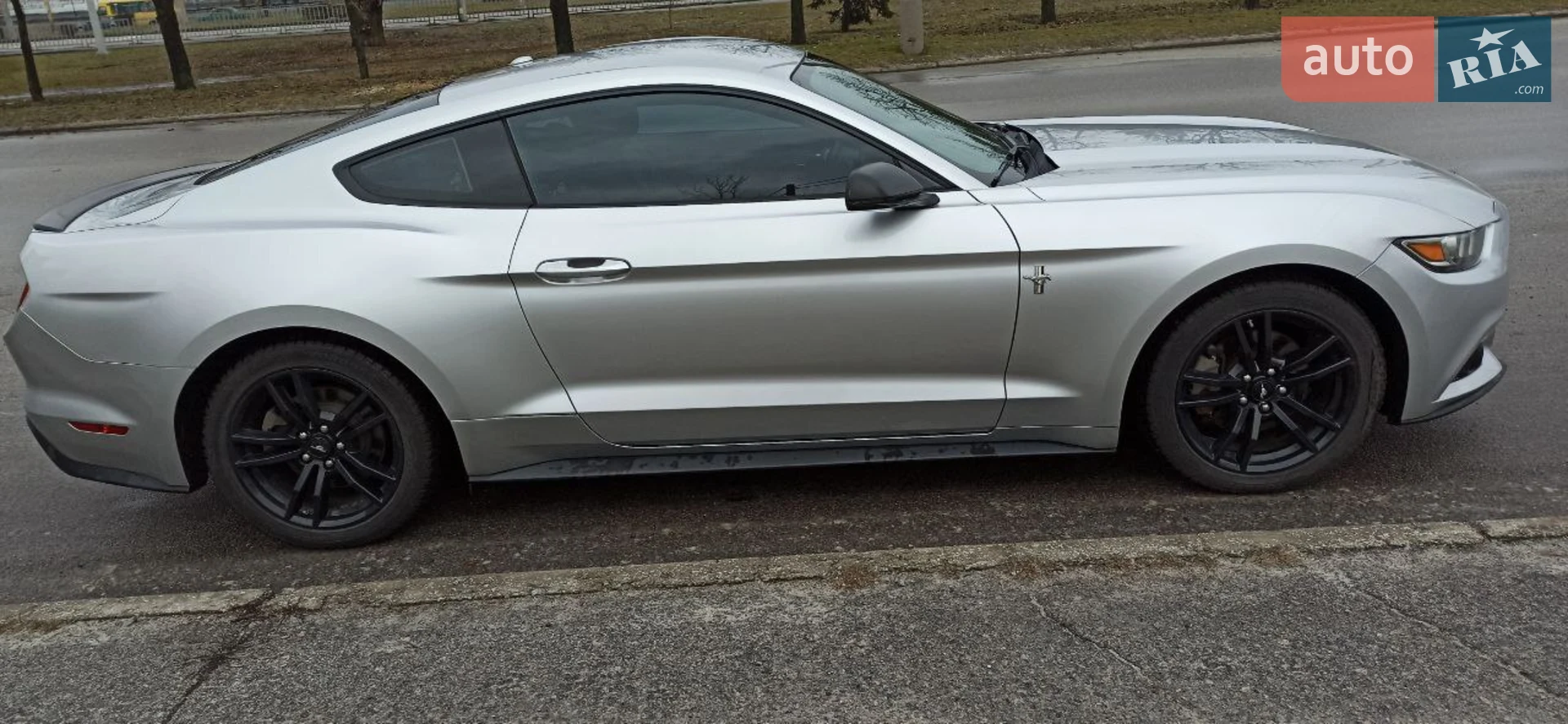 2015 Ford Mustang - мініатюра 13