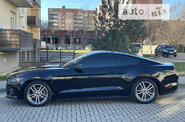 Купе Ford Mustang 2015 в Ужгороде