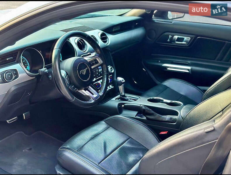 Купе Ford Mustang 2019 в Вінниці