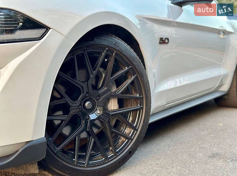 Купе Ford Mustang 2019 в Вінниці