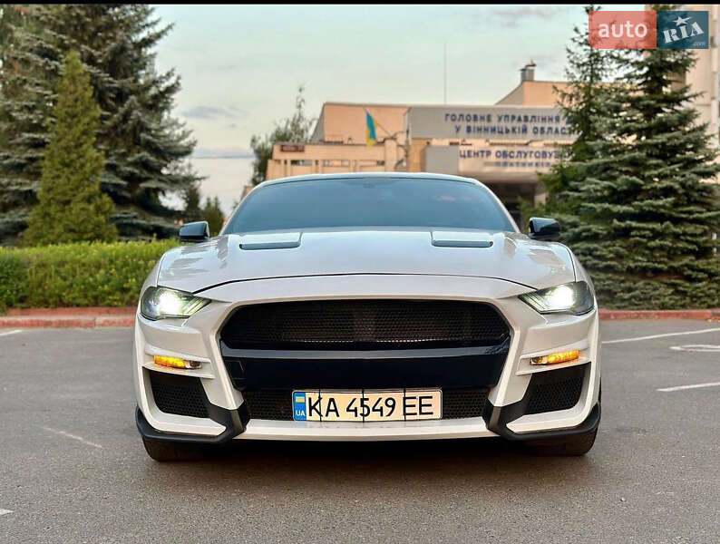 Купе Ford Mustang 2019 в Вінниці