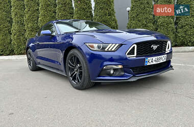 Купе Ford Mustang 2014 в 