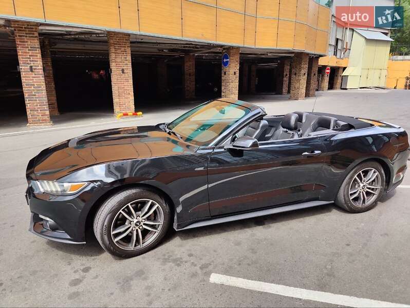 Кабриолет Ford Mustang 2016 в Одессе