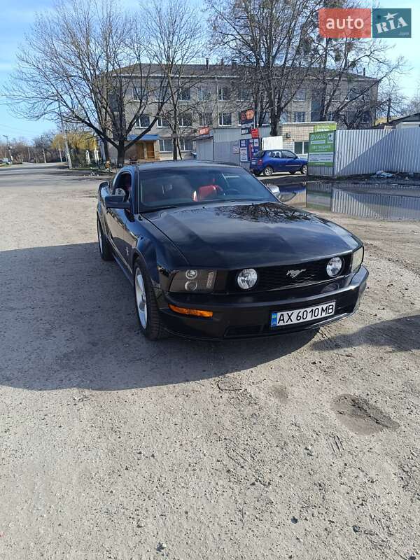 Купе Ford Mustang 2006 в Броварах