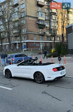 Кабріолет Ford Mustang 2020 в Києві