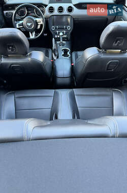 Кабріолет Ford Mustang 2020 в Києві