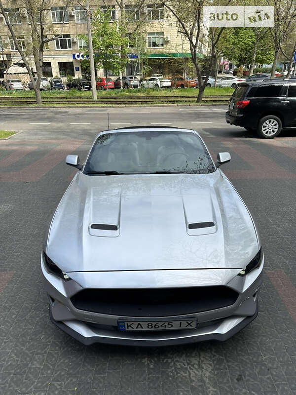 Кабріолет Ford Mustang 2019 в Одесі
