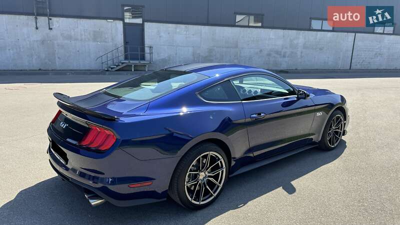 Купе Ford Mustang 2018 в Киеве