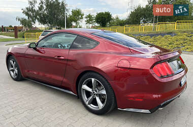 Купе Ford Mustang 2016 в 