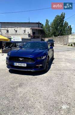 Купе Ford Mustang 2015 в Днепре