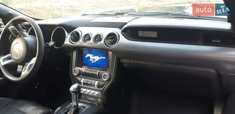 Купе Ford Mustang 2015 в Днепре