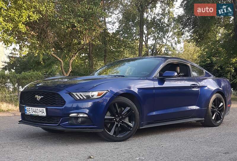 Купе Ford Mustang 2015 в Днепре