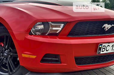 Купе Ford Mustang 2009 в Львове