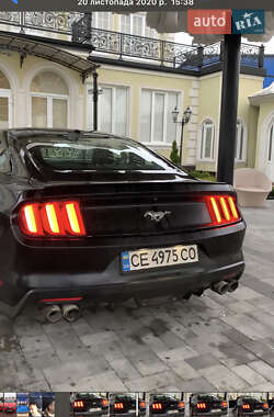 Купе Ford Mustang 2016 в Черновцах