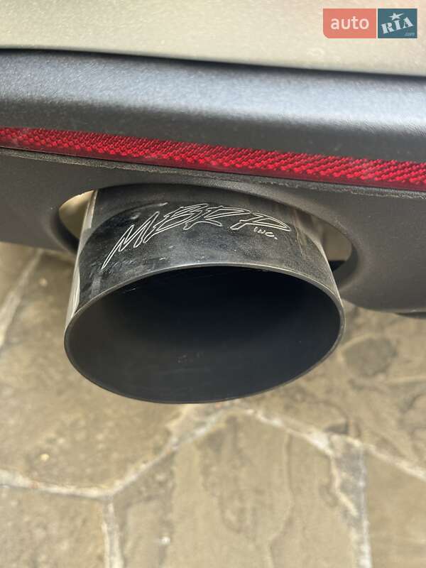 Купе Ford Mustang 2016 в Києві