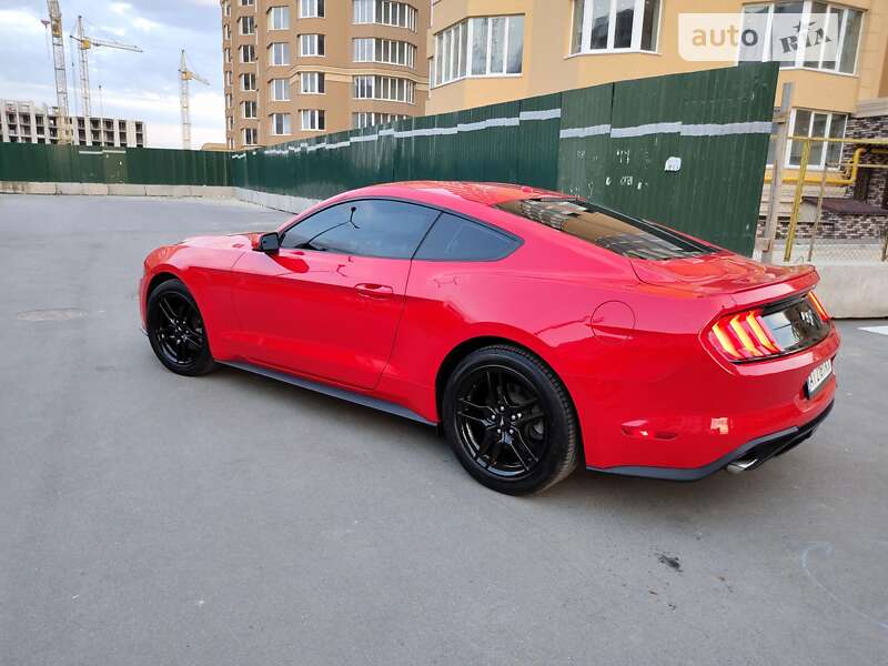 Купе Ford Mustang 2018 в Києві
