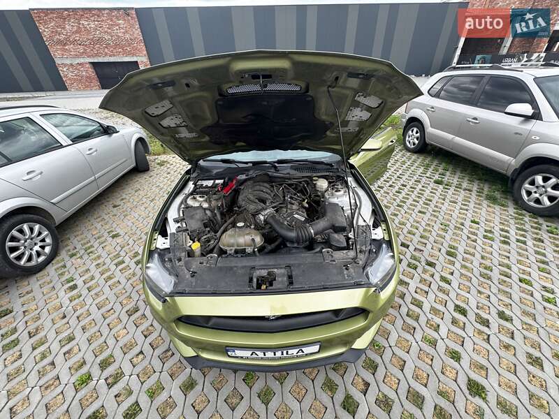 Купе Ford Mustang 2015 в Хмельницком