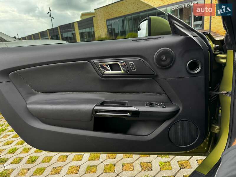 Купе Ford Mustang 2015 в Хмельницком